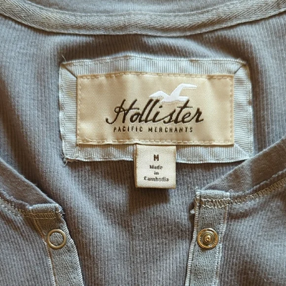 Y2K Hollister Women's Half Sleeve Gray Henley Tee Bella Swan - Picture 3 of 12